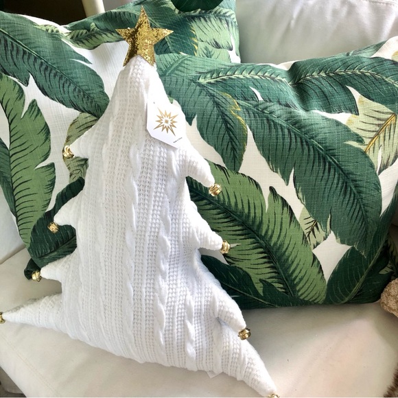 New! White Christmas 🎄 Tree Sweater Pillow - Picture 2 of 8